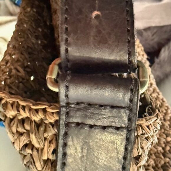 NWOT Brown Rafia Beach Satchel with Leather Strap and Details - Picture 7 of 7